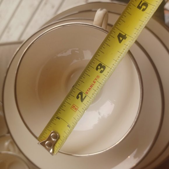 Vintage Franciscan China Collection in "Carmel' Pattern-Set of 40 - Picture 8 of 10